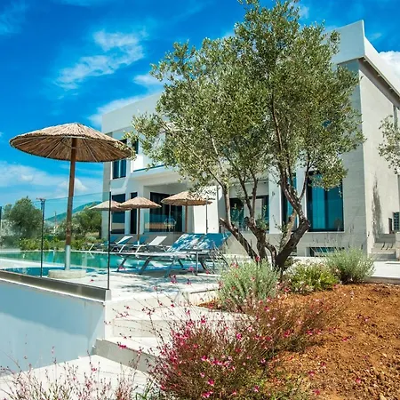 Villa Premium Ionian - *