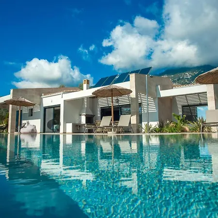 Premium Ionian - Villa Vlachata